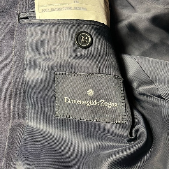 Ermenegildo Zegna Centoventimila Wool Suit in Navy Pinstripe Size 56 - Picture 8 of 13